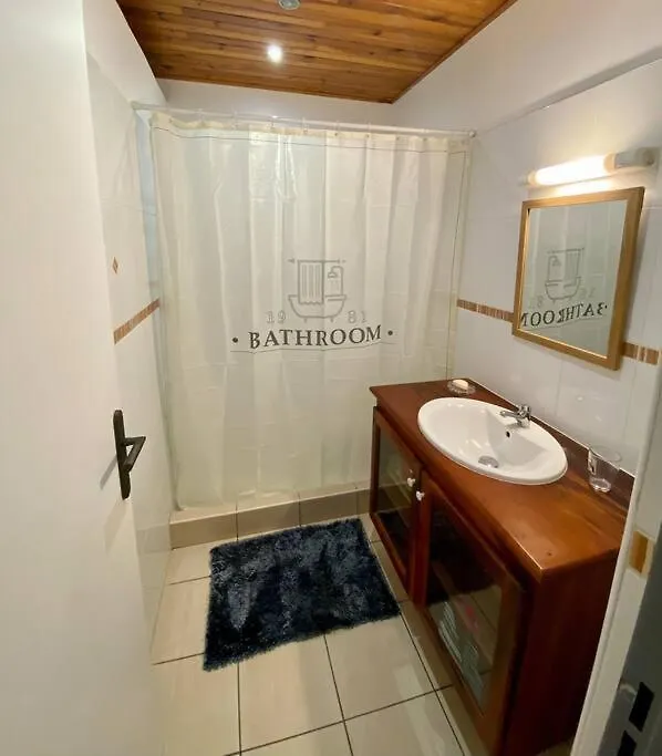 Logement 3 Chambres Climatisees & Piscine Vue Mer Le Robert